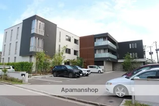 メゾンマスト川もと【1階】の外観