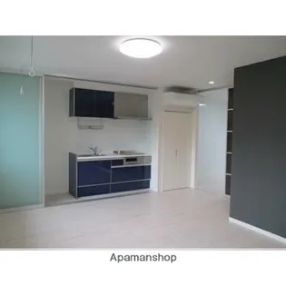 メゾンカルテット桜町【101号室】の内装