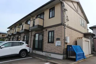 ドミールエス【1階】の外観