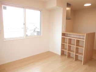 ヒルズ相染【2階】の居間