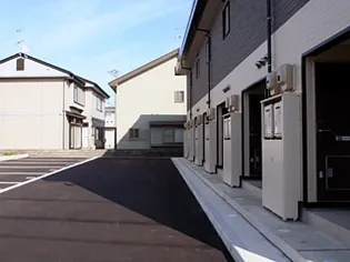 レオパレスやばせ【201号室】の外観