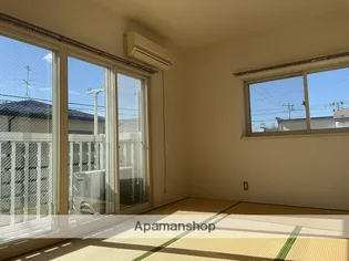 ロジェット旭【3号室】の居間