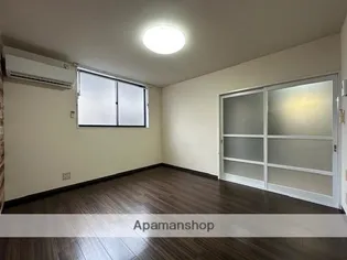 ハイツナリタ【1階】の居間