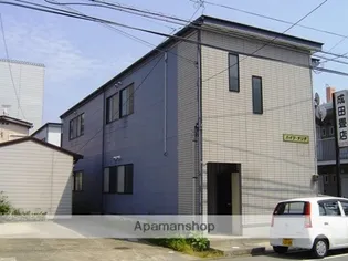 ハイツナリタ【1階】の外観