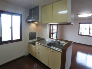 プレステージ・Ⅰ【2階】のキッチン