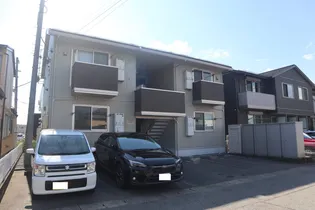 エスト ヴィル【2階】の外観