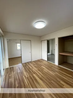 フレグランス緑丘B【2階】の内装