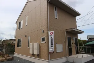 ガーデンプレイス光穂【2階】の外観