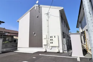 トリシア佐竹町の画像