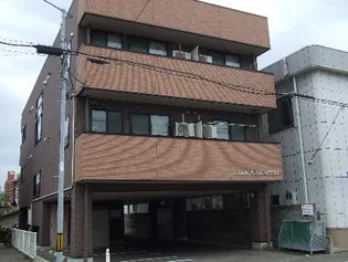 ラーク中町【3階】の外観