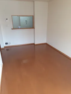 グランデ・フィオーレ ⅡーA【1階】の居間