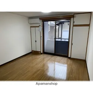 ヨーロピアンシャトウ12【105号室】の居間