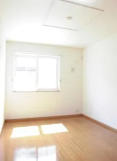 ジラソーレ【1階】の居間