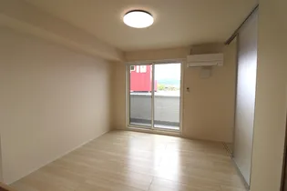 コンフォース【3階】の居間