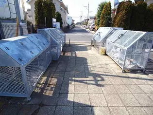 シュノンソー【5階】の外観