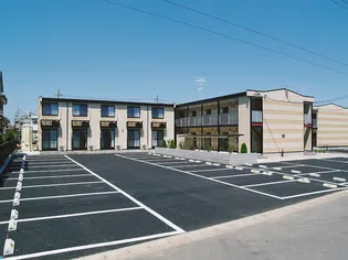 レオパレスTM BRICK【212号室】の外観