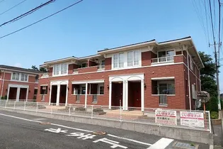 メルヴェールナカムラ参番館【2階】の外観