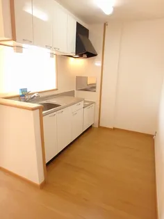 ウエスト・アヴェニュー【2階】の内装