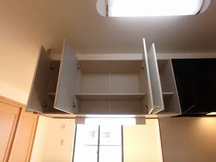 ウエスト・アヴェニュー【2階】の内装