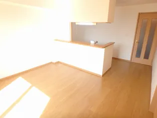 ウエスト・アヴェニュー【2階】の内装