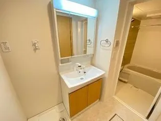 FRONT DU LAC(フロン デュ ラック)【1階】のその他画像