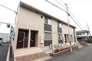 アヴィランス【1階】の外観