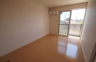 コンフィアンサ【1階】の居間