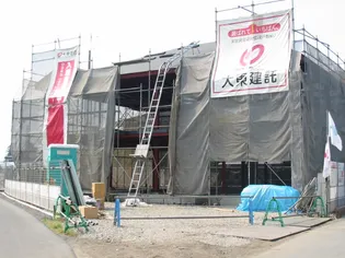プレッソ モルティ【2階】の外観