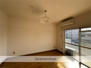 アークフラット【203号室】の居間