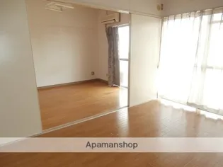 アークフラット【302号室】の居間