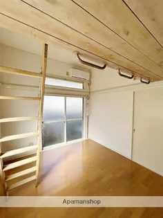 ルミエール【1階】の内装