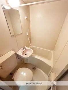 ルミエール【1階】の内装