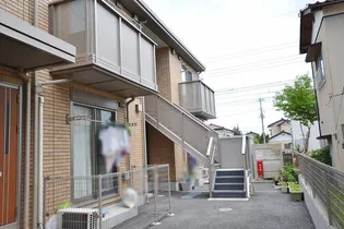 シャネル【1階】の外観