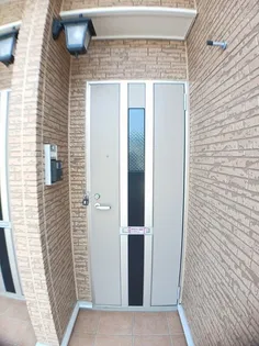 サニーブライト【2階】の玄関