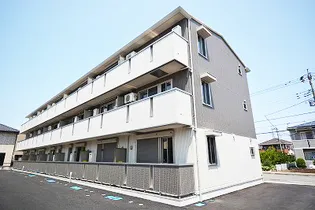 グラン・ブルーエスターテ矢中【3階】の外観