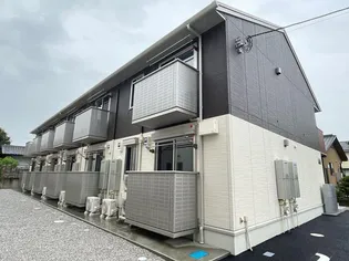 カトゥルヴァン【2階】の外観