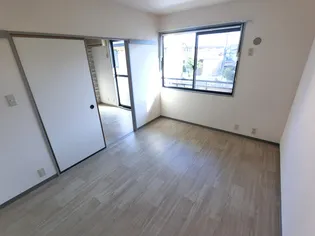 メゾン・ド・カメリア【2階】の内装