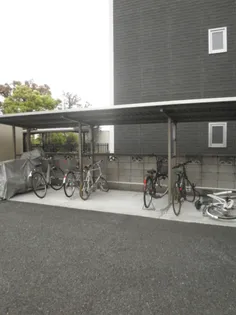 FRAU【1階】の内装