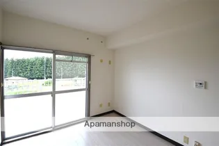 ビエント榛名【303号室】の居間