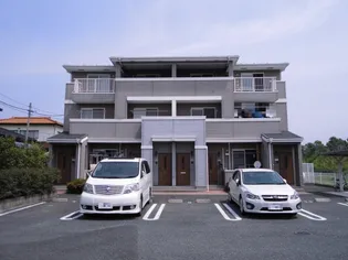 トゥー・ル・モンド【2階】の外観