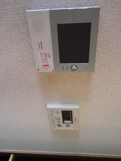 トゥー・ル・モンド【2階】の内装