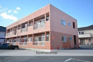 ファミール賀川の画像