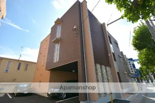 群馬県前橋市新前橋町【マンション】の外観