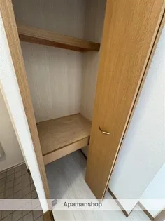 ヴェルドミールA【101号室】の内装