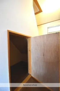 メゾネットコスモⅠ【C号室】の内装