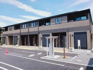 クレストコートの画像