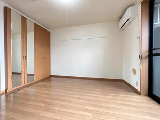 クリザンティーム【1階】の内装