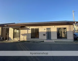 群馬県伊勢崎市市場町2丁目【一戸建】の外観