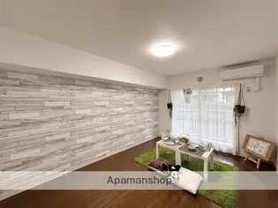 ライジングサン【1階】の居間