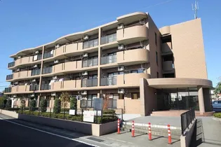 ピュアー双葉【1階】の外観